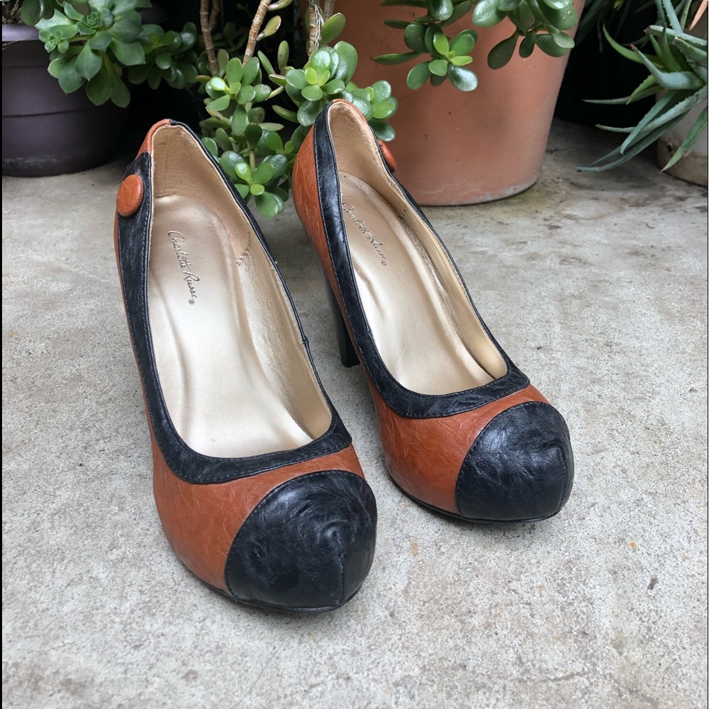 Heels - Picture 4 of 4